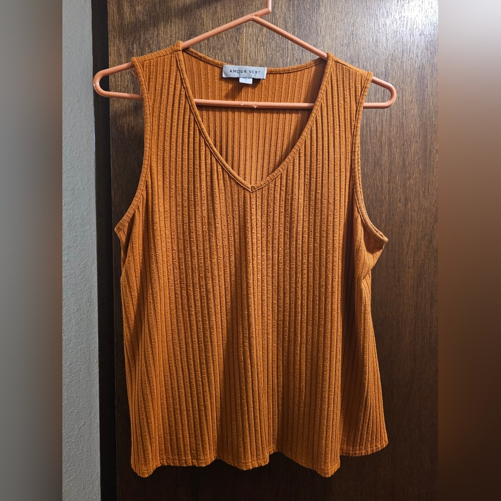 "Amour Vert" Women's Tank Top Sz L, Modal & Spandex, Dark Pumpkin